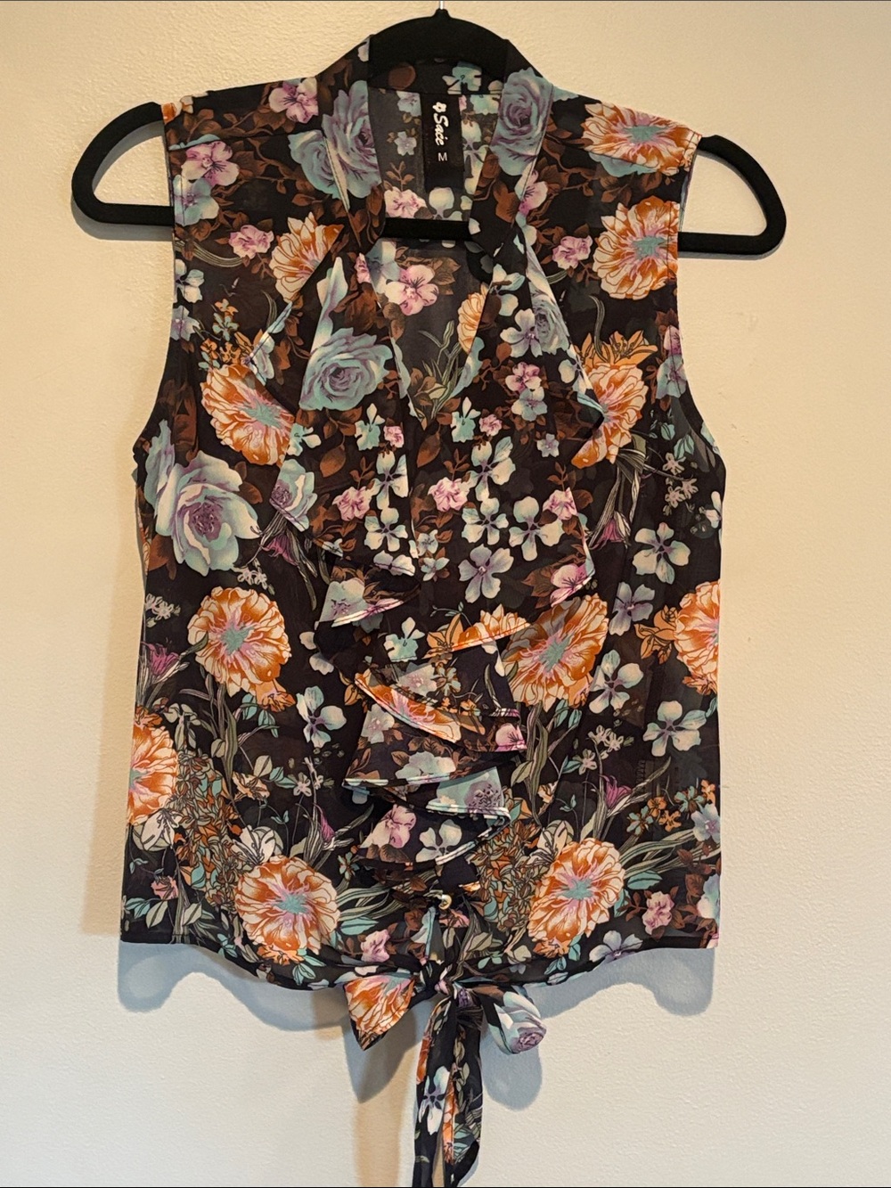 Ruffled Tie-Front Floral Camisole - Black